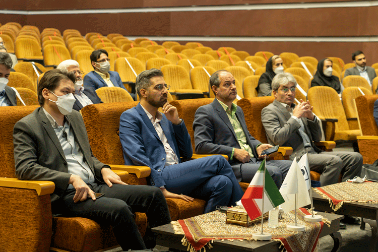 گردهمایی استراتژی سال 1401 غول فناوری صنعتی ایران برگزار شد
