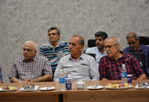 ceo-and-directors-committee-meeting-with-retirees-8